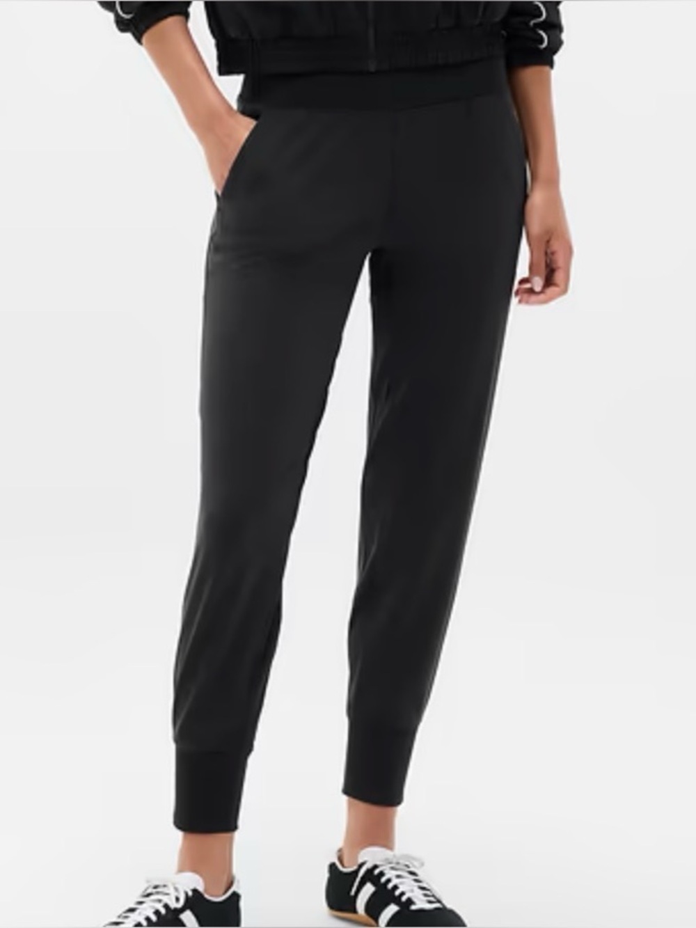 Athleta Venice High Rise Jogger Size Small Tall Black Style 597888
MSRP 98.00